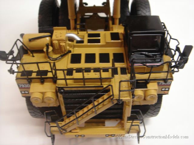 CAT 793D